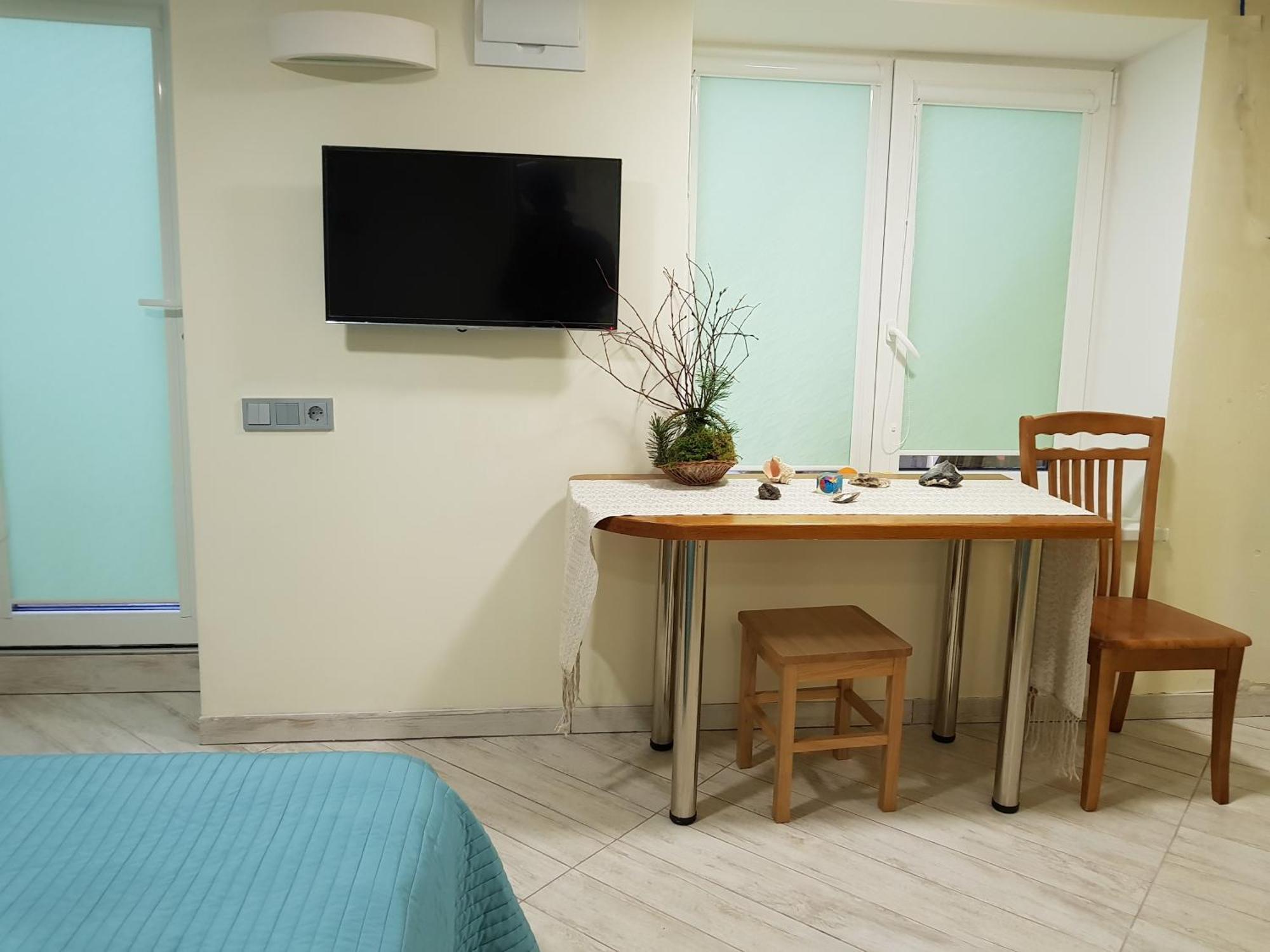 Inkaras Aparthotel Паланга Стая снимка