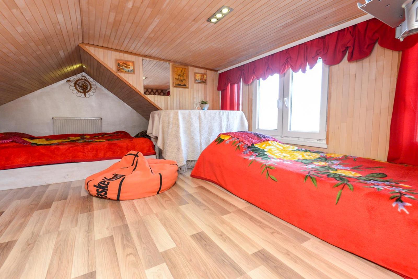 Inkaras Aparthotel Паланга Стая снимка